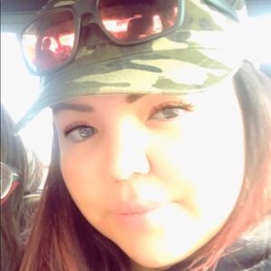 Meet your Posher, Vicki